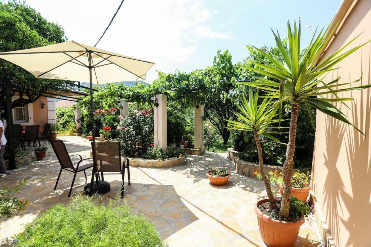 בית הארחה Kastellanoi  	Garden House Kastellani מראה חיצוני תמונה
