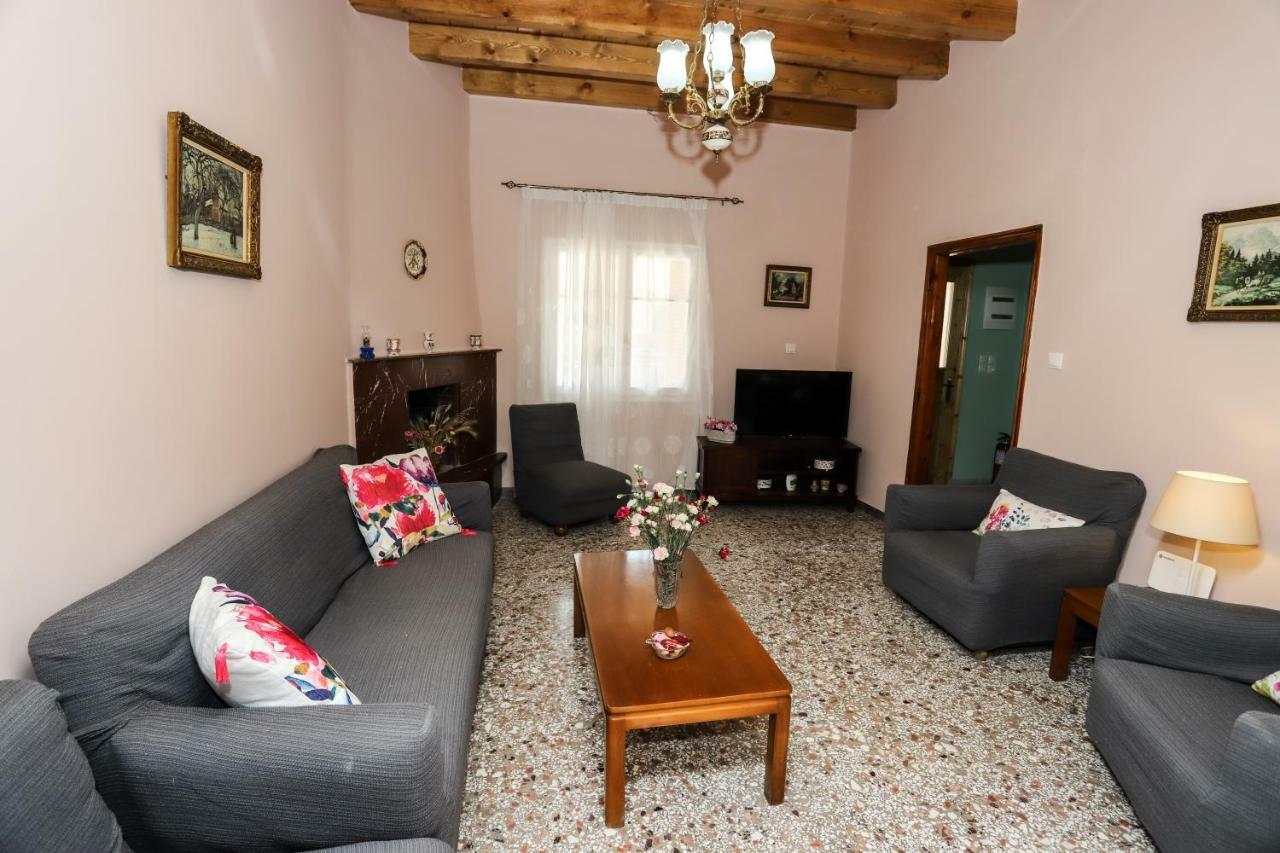 בית הארחה Kastellanoi  	Garden House Kastellani מראה חיצוני תמונה