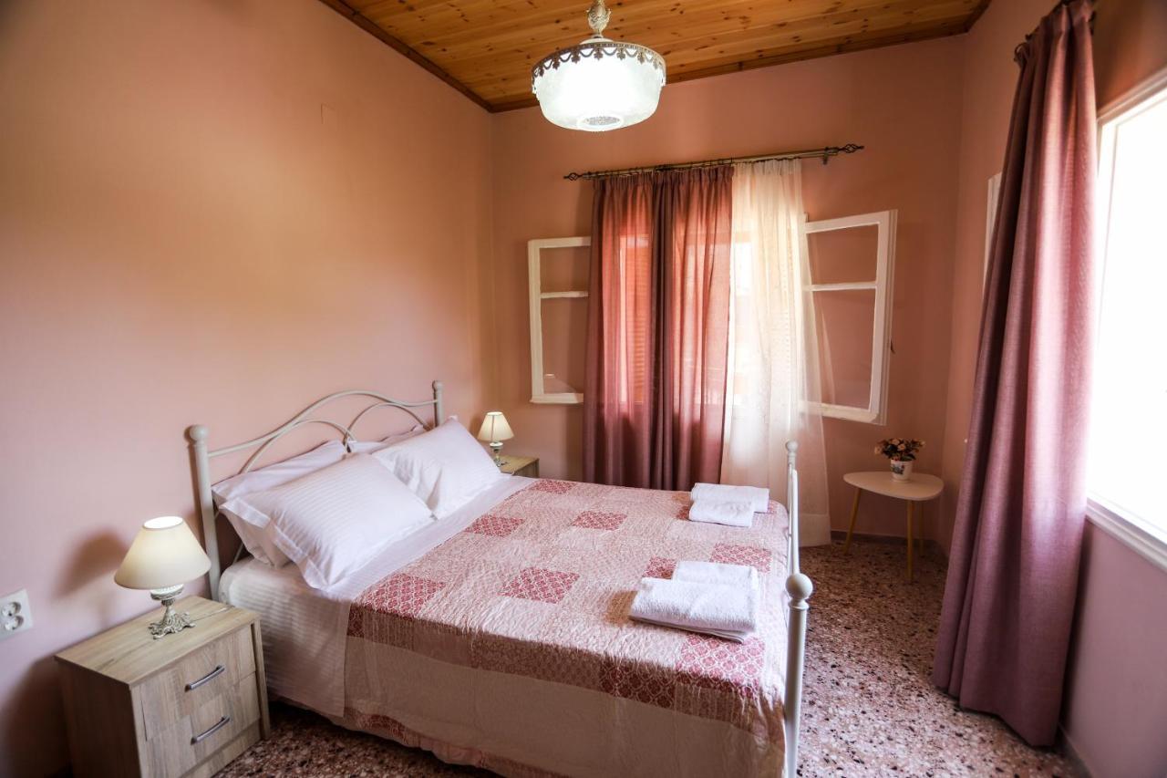 בית הארחה Kastellanoi  	Garden House Kastellani מראה חיצוני תמונה