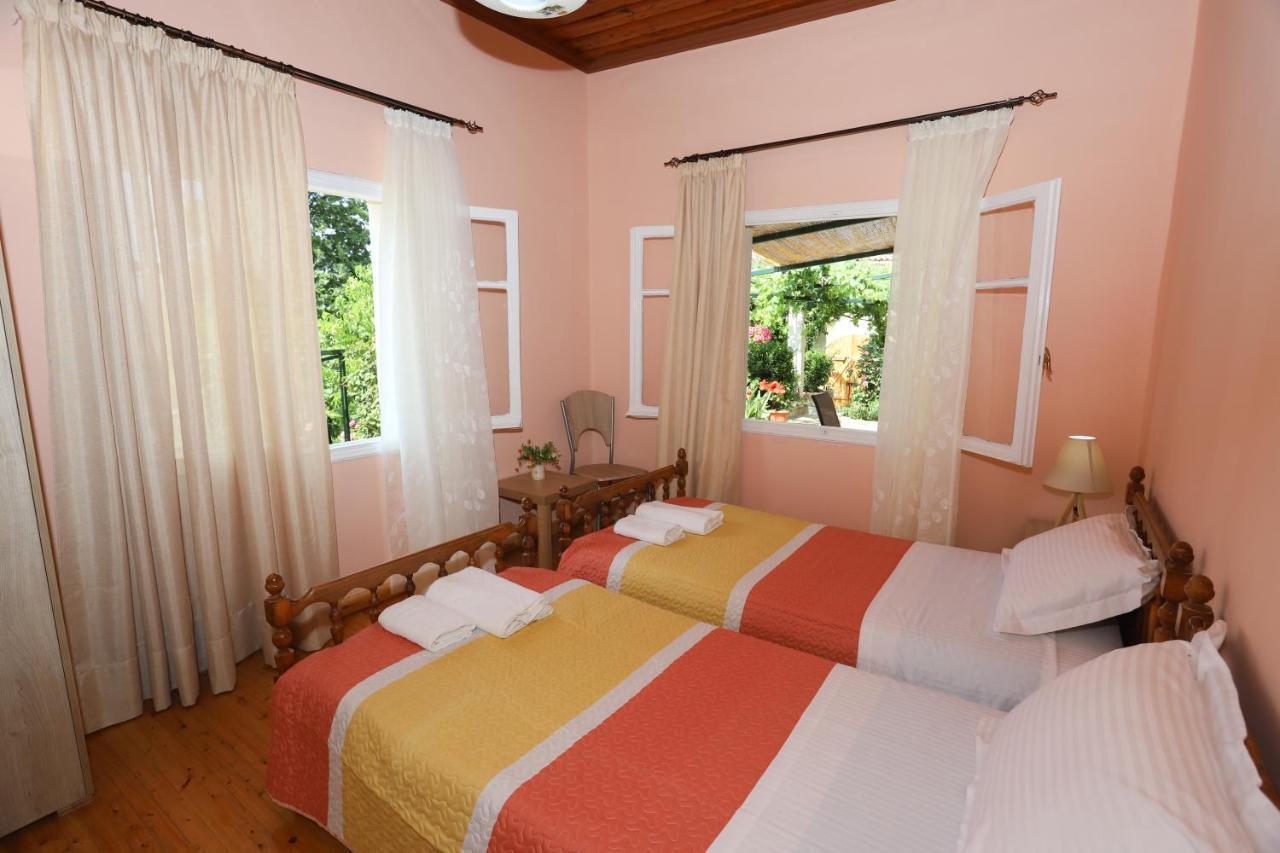 בית הארחה Kastellanoi  	Garden House Kastellani מראה חיצוני תמונה